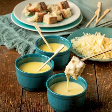 Fondue apéritive au Cantal