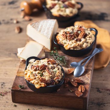 Mini crumbles de patates douces au Saint-Nectaire laitier et noix de pécan